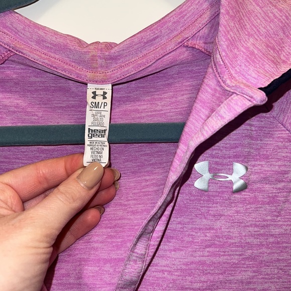 Womens Under Armour Heat Gear Pink Hoodie size small - Picture 2 of 3